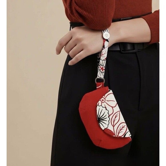 Unbranded Handbags - Handmade Red Wristlet Coin Purse Floral Lined Snap Closure Small Pouch